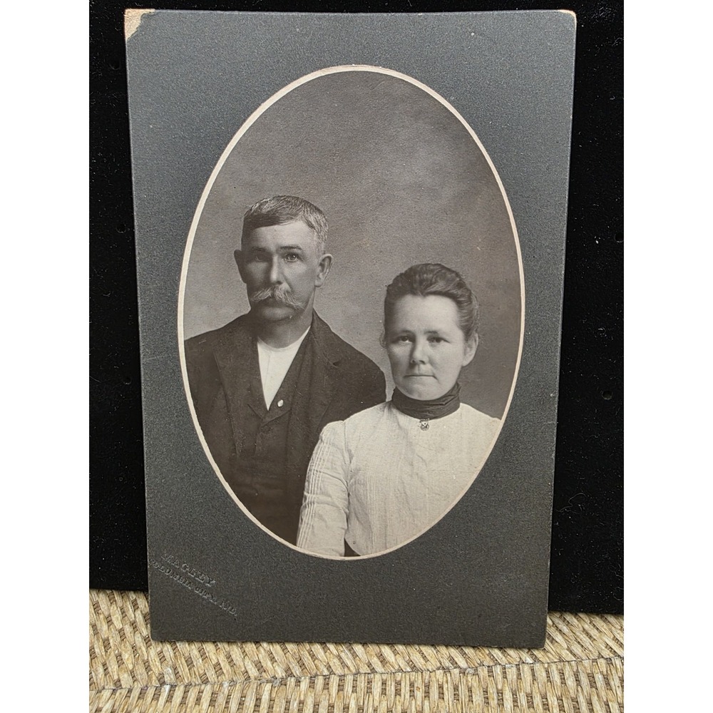 Antique Cabinet‎ Card Photo Couple c1890s Mackley Studio Columbia City Indiana - Picture 2 of 7